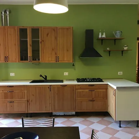 Interno 16 Apartment *